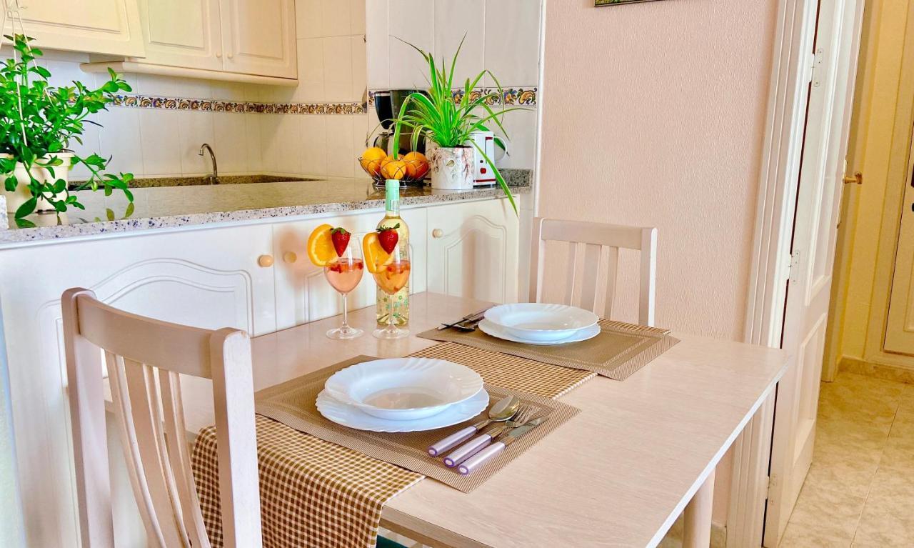 Beautiful Apartment Near Playa De Los Locos トレビエハ エクステリア 写真